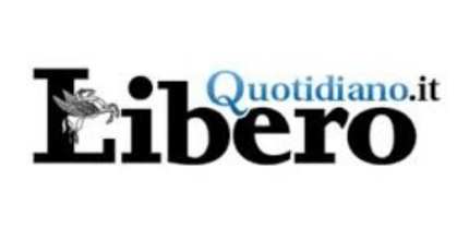 la stampa libero quotidiano parla del luxury camp, logo