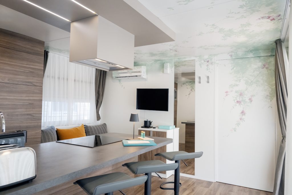 Una mirror suite due con affresco di Gio Bressana